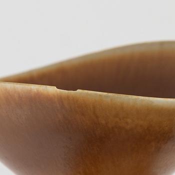 Berndt Friberg, a set of two stoneware bowls, Gustavsberg, Sweden.
