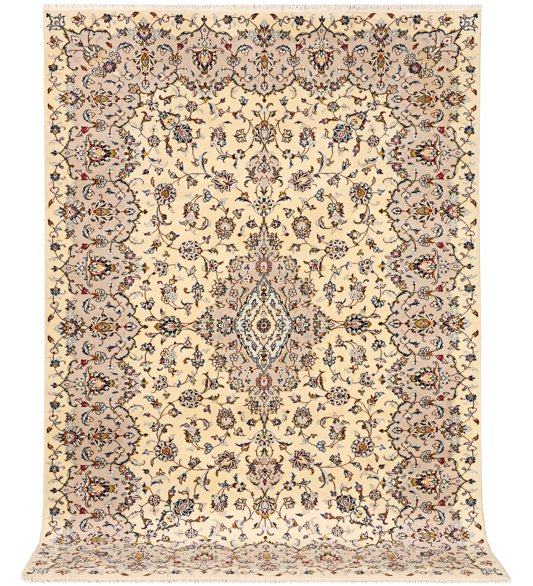 Matta, Keshan, ca 290 x 195 cm.