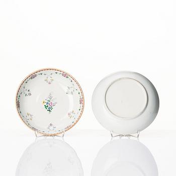 A set of five famille rose dishes, Qing dynasty, Qianlong (1736-95).