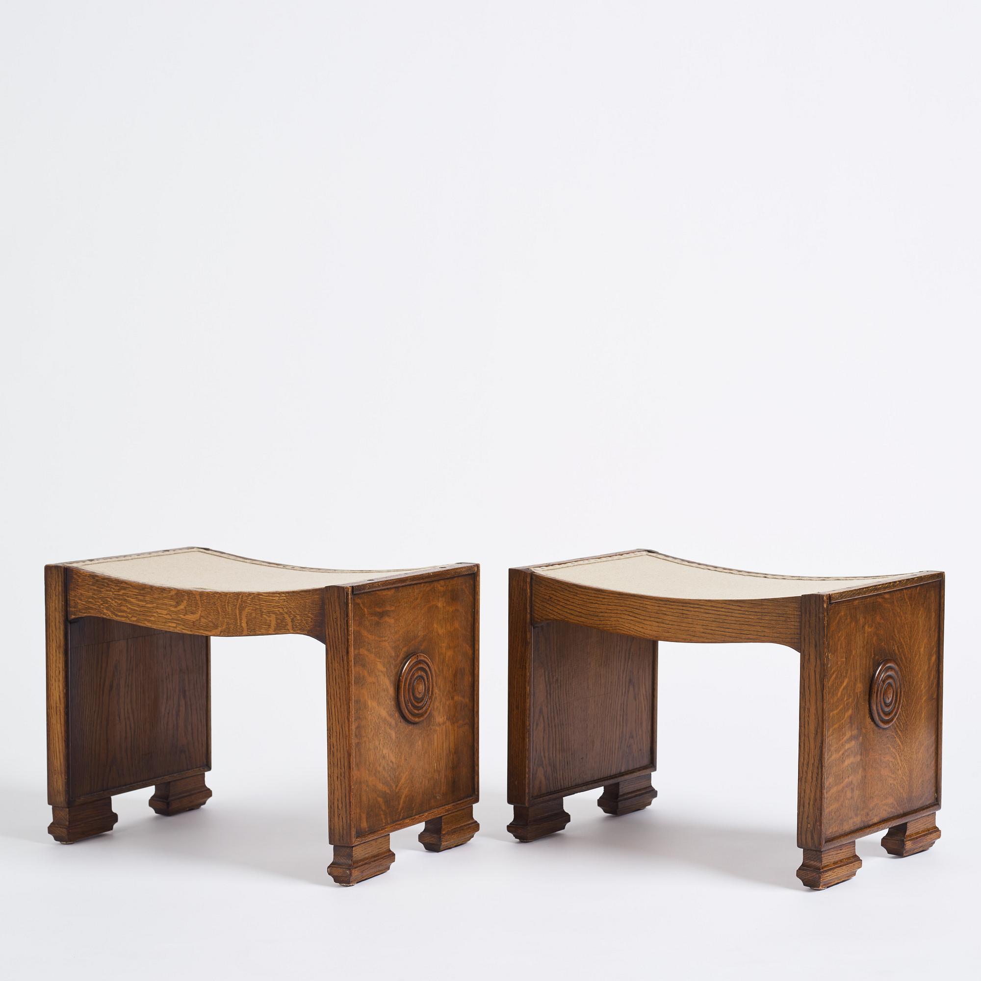 Swedish Grace, taburetter, ett par, 1920-tal.