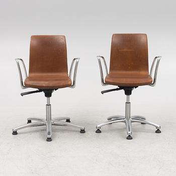 Jorge Pensi, a pair of "Gorka" swivel chairs, Aksaba, Spain.