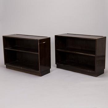 Aino Aalto, Two bookshelves for O.Y. Huonekalu- ja Rakennustyötehdas A.B.
