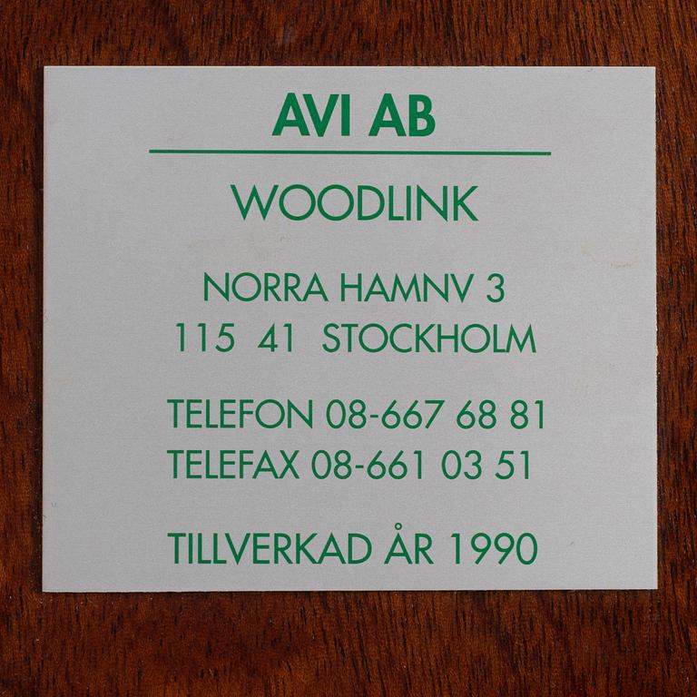 Skåp, tillverkat för Cafe Opera 1990.