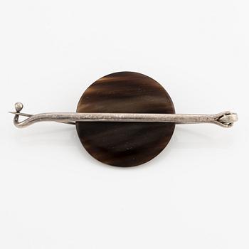 brosch, sterlingsilver med horn.
