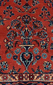 SEMI-ANTIQUE SAROUK. 201 x 126,5 cm.