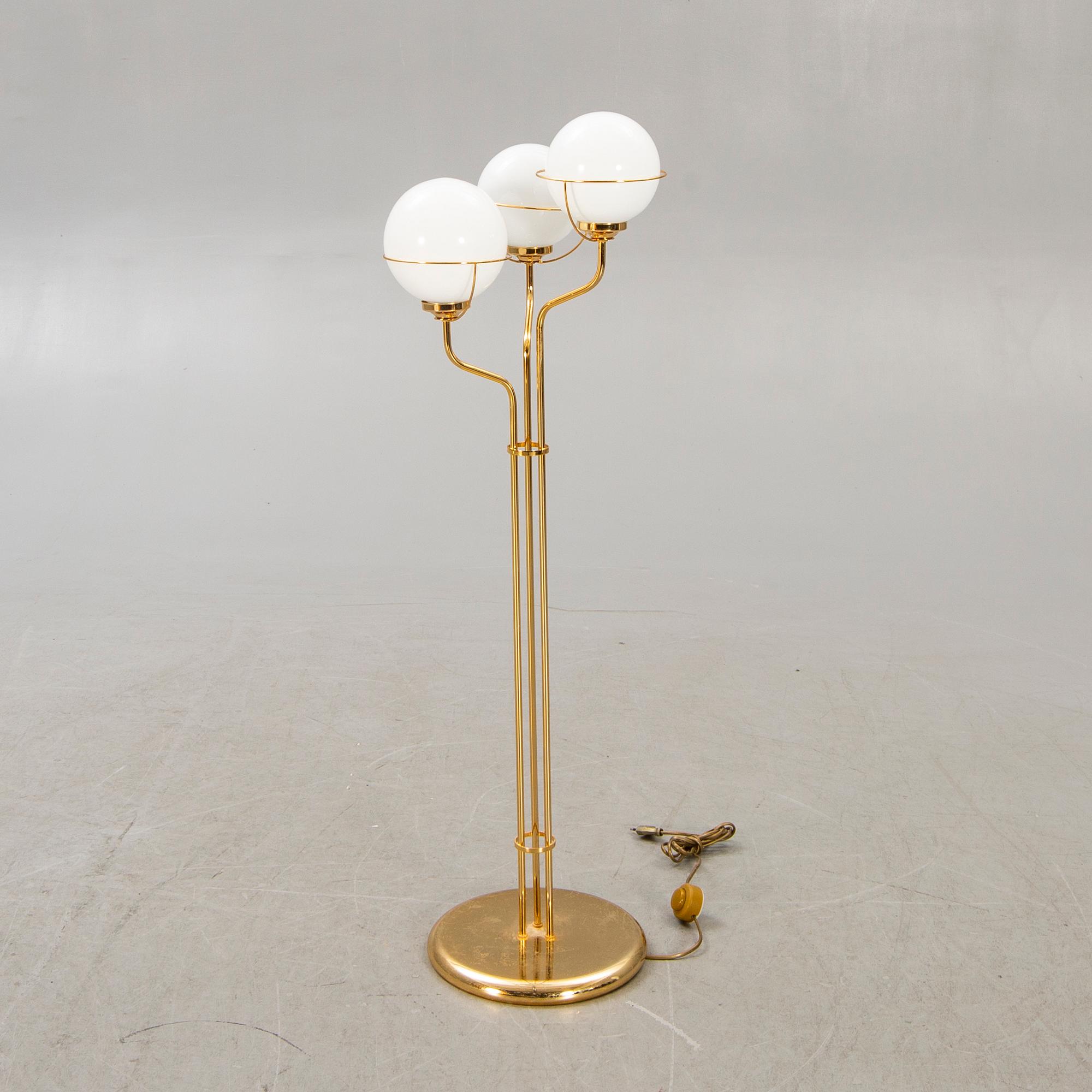 Floor lamp, 1980s, probably Italy.