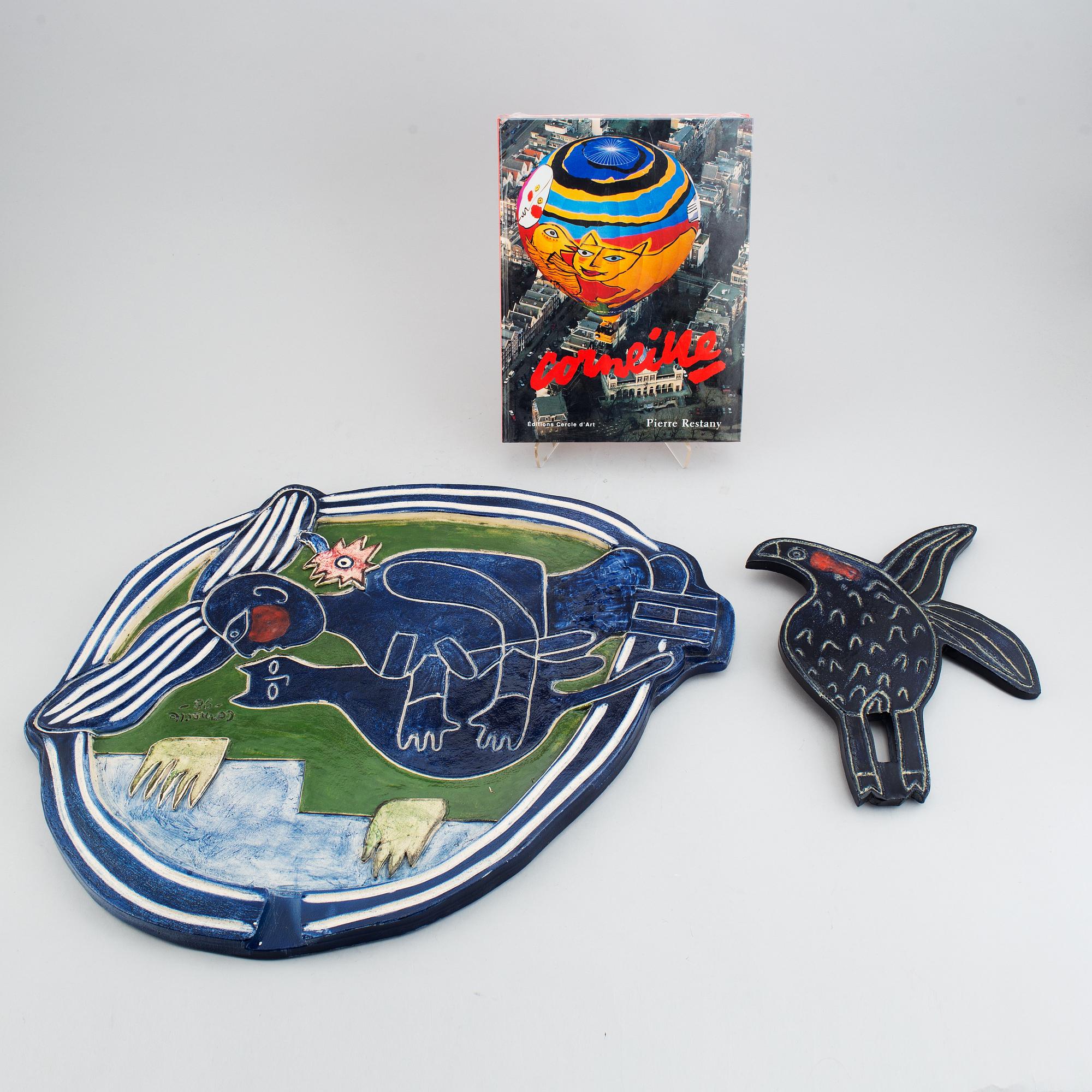 Beverloo Corneille, a painted ceramic wall sculpture, signed, numbered 18/40 and dated -98.
