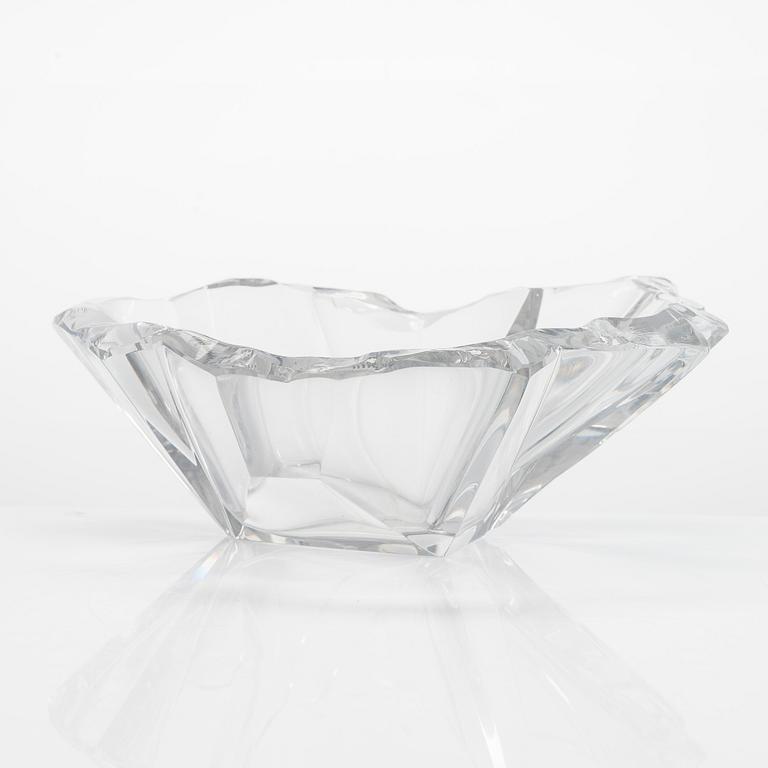 Tapio Wirkkala, A "Jäänsärö" glass bowl signed Tapio Wirkkala Iittala -57.