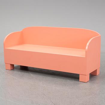 Marie-Louise Ekman, a bench/sofa, executed for the Marie-Louise Ekman exhibition at Moderna Museet, Stockholm 2017.