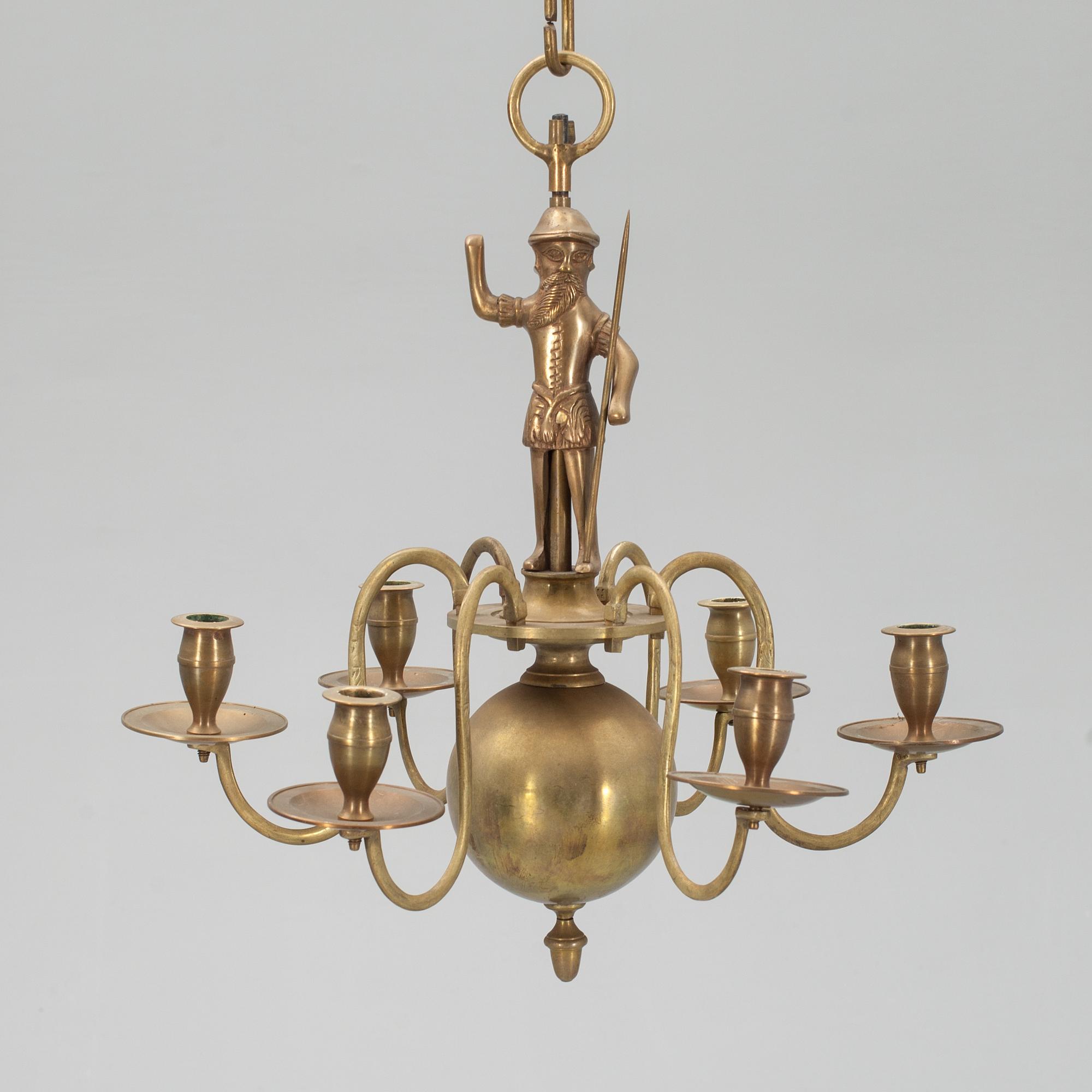 MALMKRONA, mässing, barockstil. 1900-talets mitt.