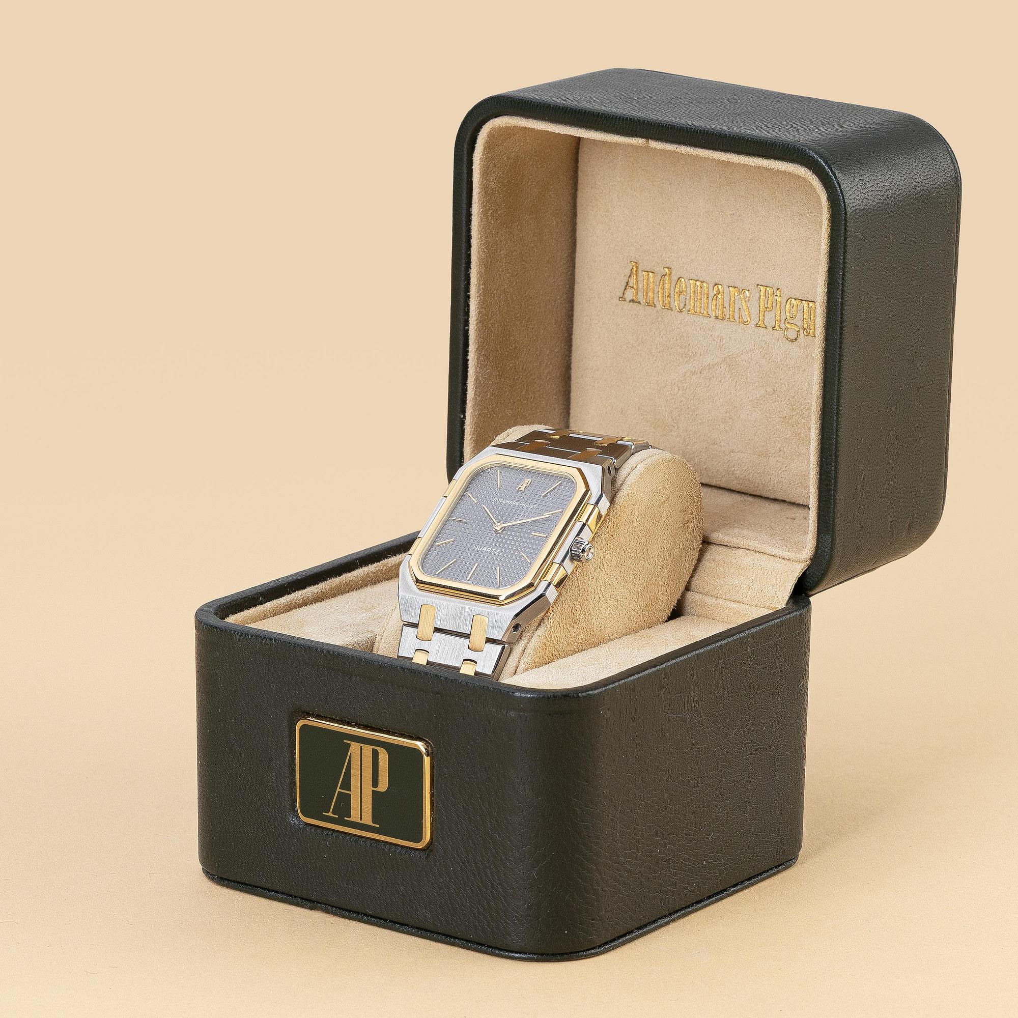 Audemars Piguet, ”Royal Oak Square”, "Jumbo", ca 1979.