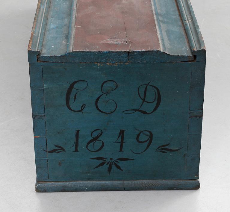 LJUSLÅDA, allmoge, bär datering 1849.