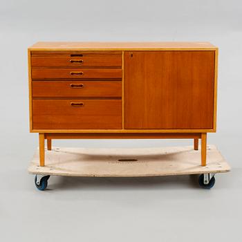 A 1950/60s sideboard.