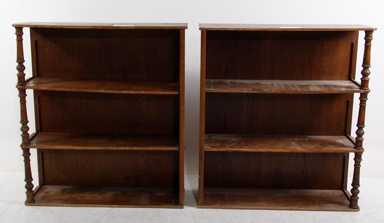 BOKHYLLOR, 2 st, 1800-tal.