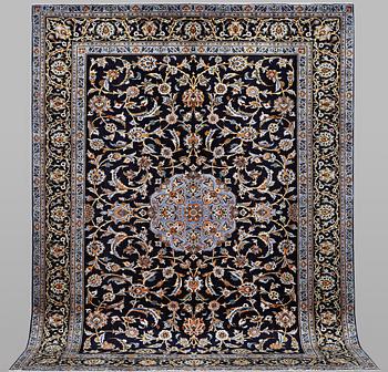 Matta, Keshan, ca 278 x 208 cm.