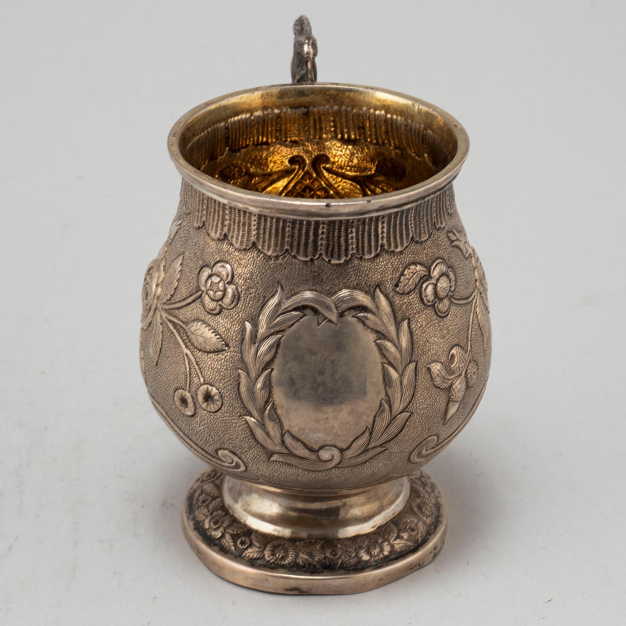 A SILVER TANKARD, indistinct marks, makers mark M&Co.