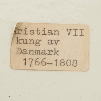 TALLRIKAR, 2 st, flintgods, Danmark, sekelskiftet 1700/1800.