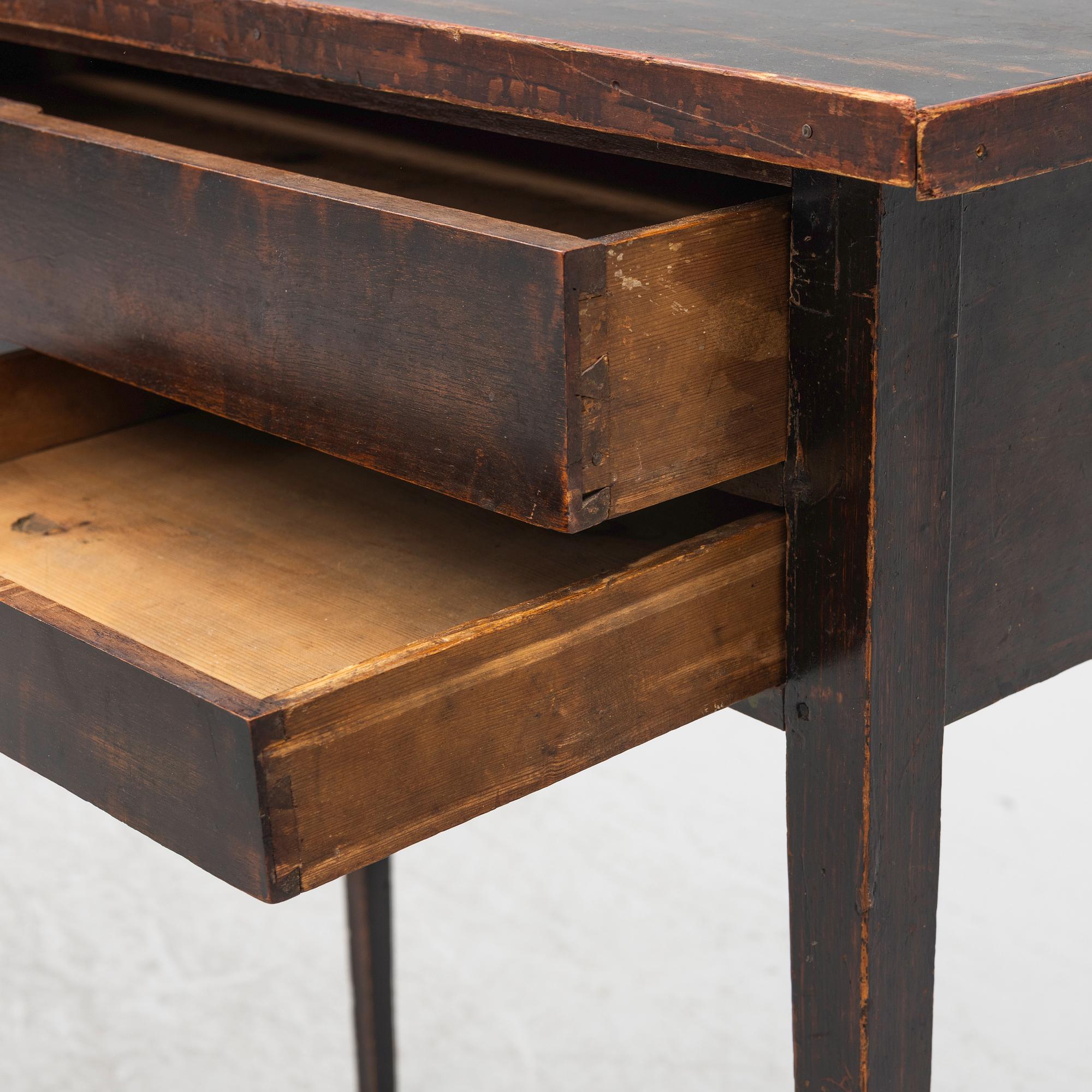 A Gustavian ladies desk, late 18th century.