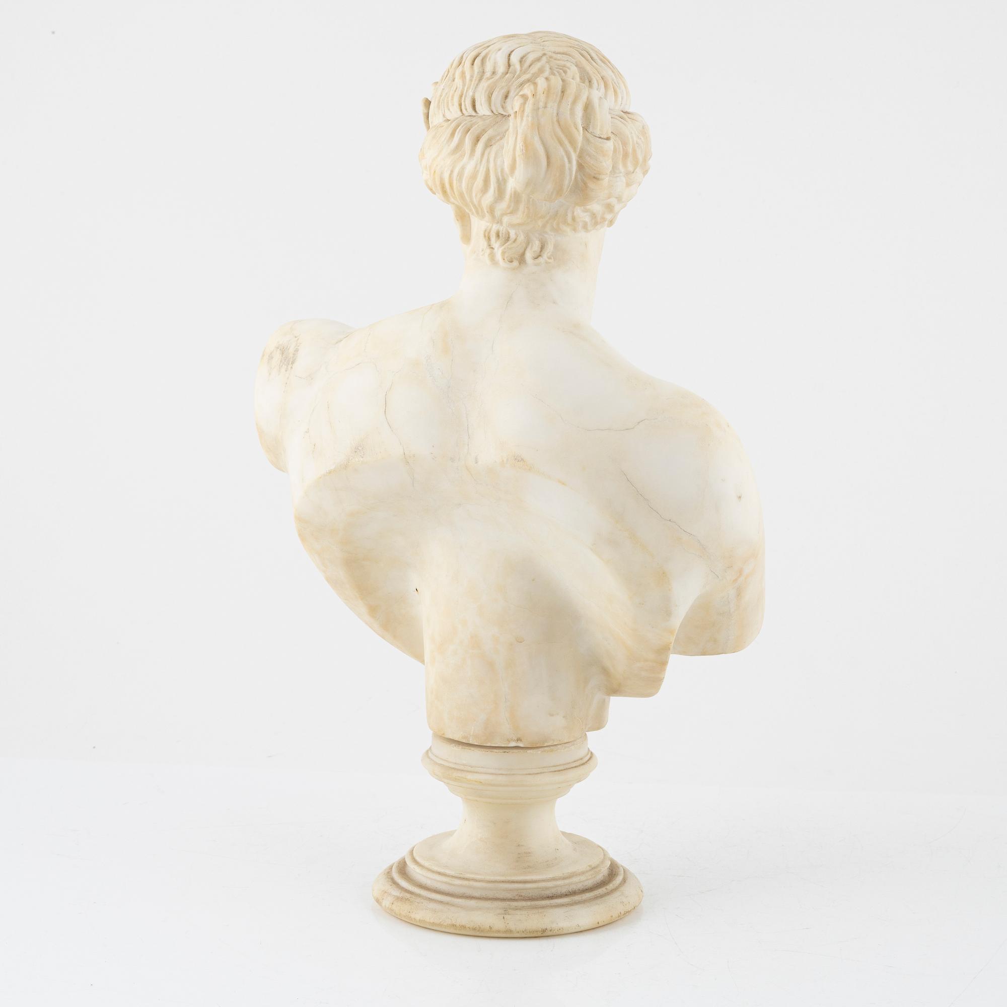 Byst, alabaster, omkring 1900.