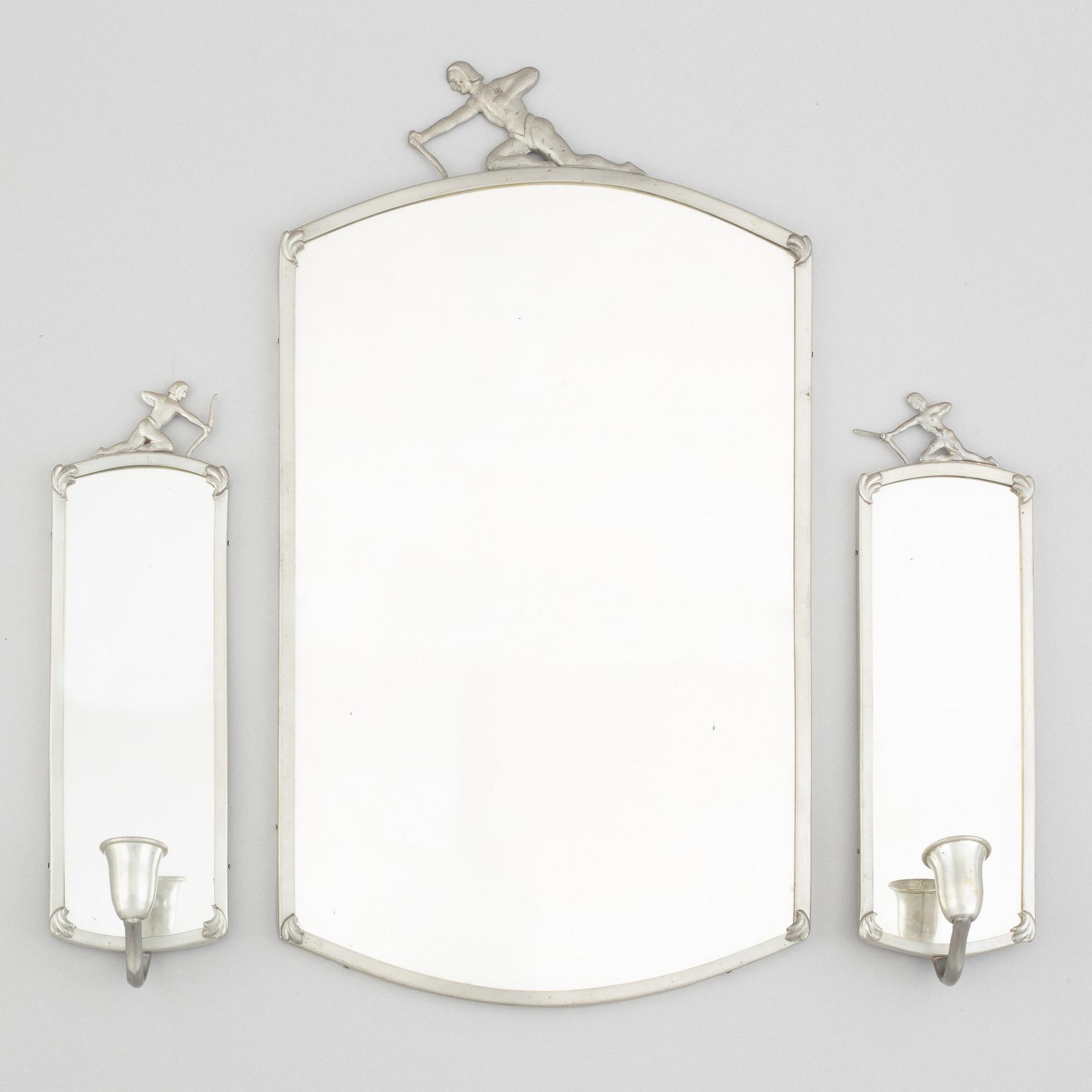 A mirror and a pair of wall sconces, 1920's/30's.