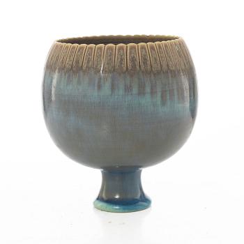 Stig Lindberg, a bowl on foot, Gustavsberg Studio, 1972.