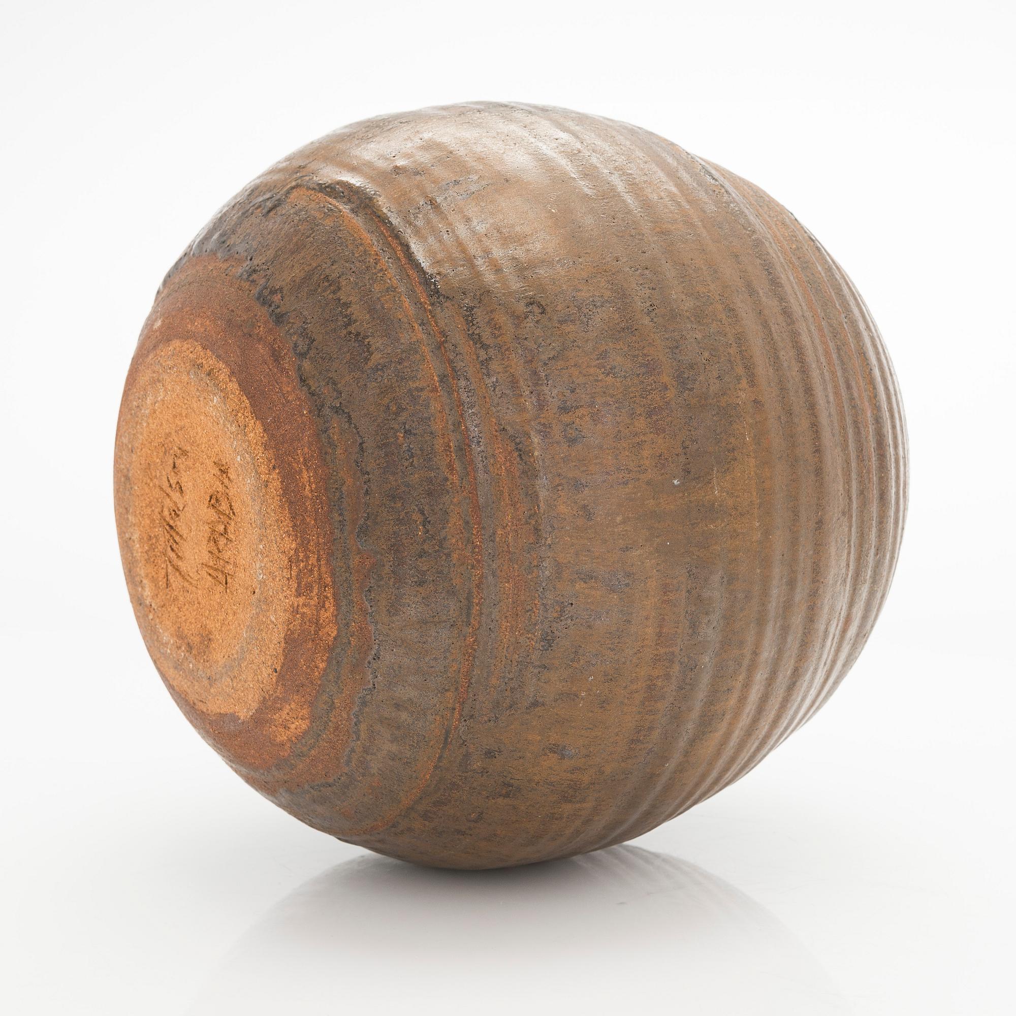 Maljakko, kivitavaraa,  Arabia, epäselvä signeeraus.