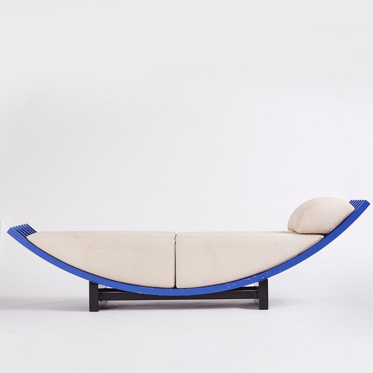 Jonas Bohlin, a 'Concav' chaise longue, Källemo, Sweden ca 1985.