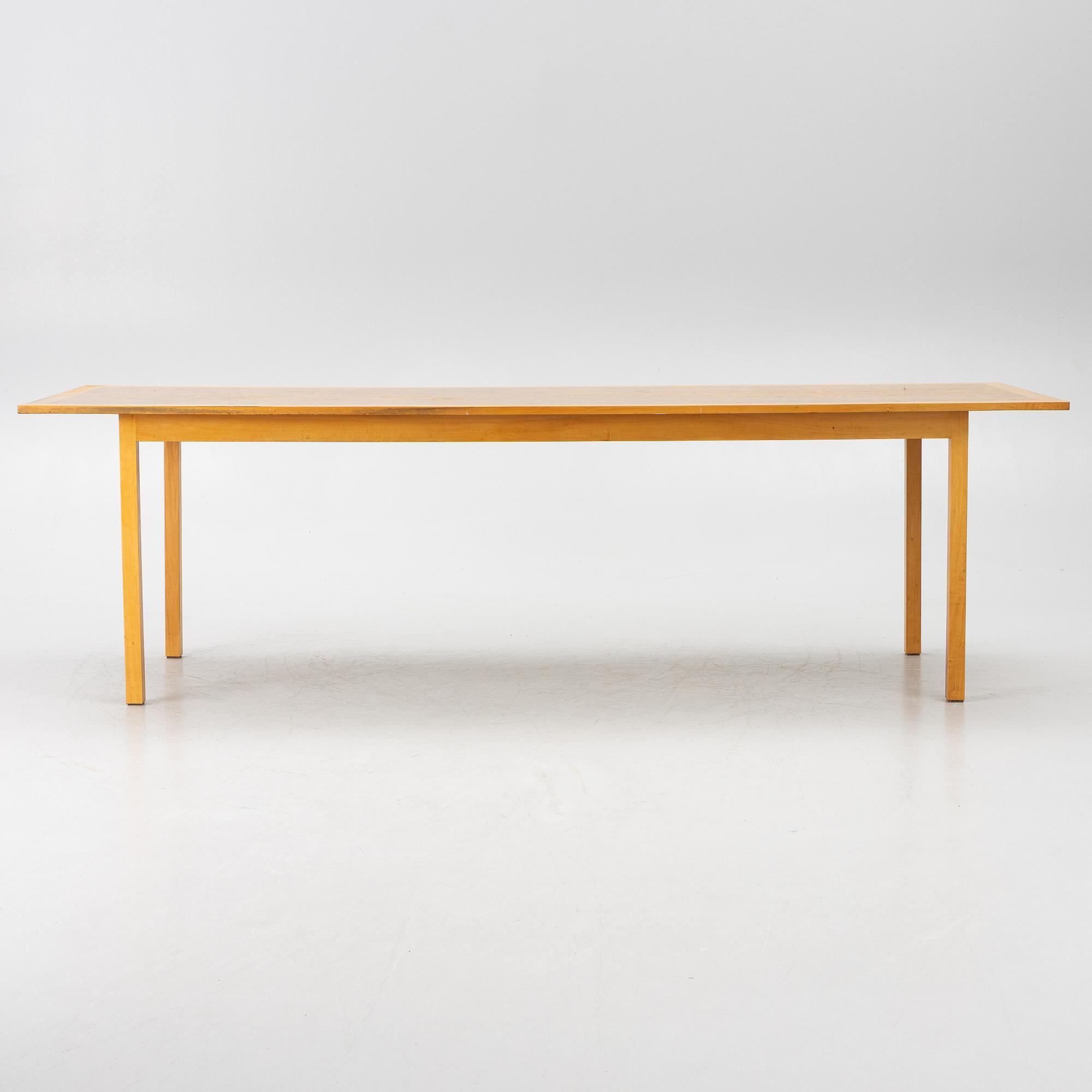 Dining table, late 20th century.