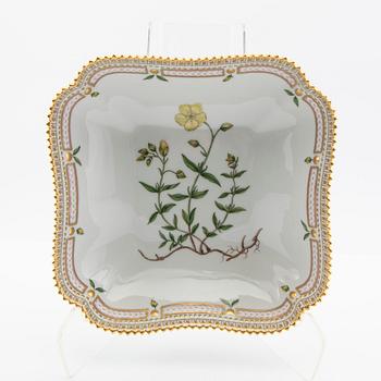 Fat Flora Danica Royal Copenhagen Denmark porcelain.