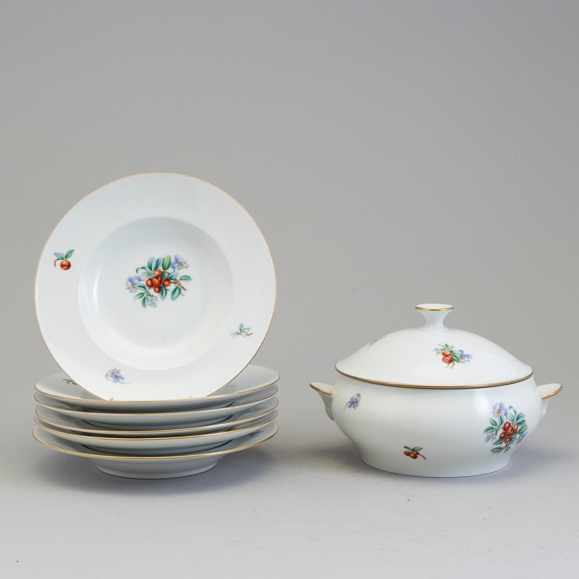 A part dinner service, Bing & Gröndal, Denmark, second half of the 20th century.