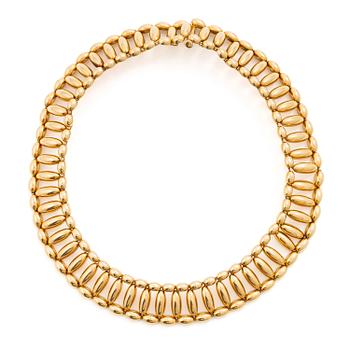 495. Hugo Strömdahl collier 18K guld.