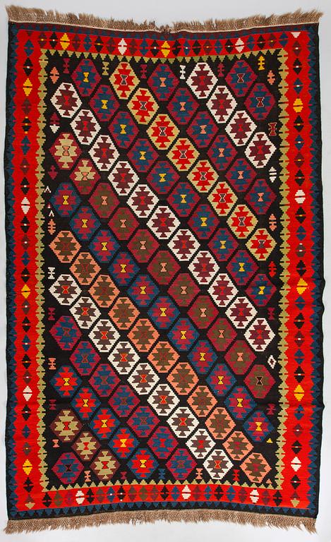 Matta, Kelim, ca 176 x 274 cm.