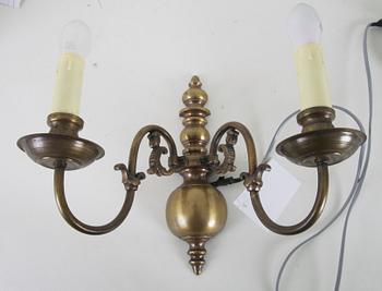 VÄGGARMATURER, ett par, barockstil.