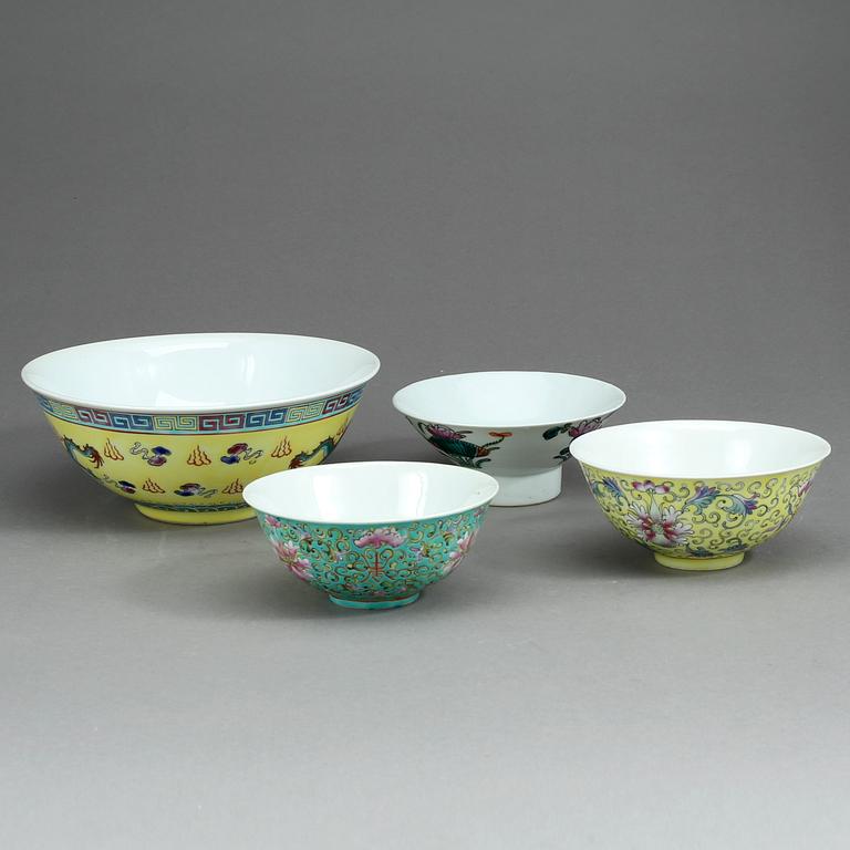 PARTI PORSLIN, 4 delar, Kina, moderna tillverkning.