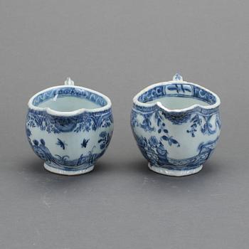 SÅSSNIPOR, 2 st, porslin, Kina, Qianlong, 1700-tal.