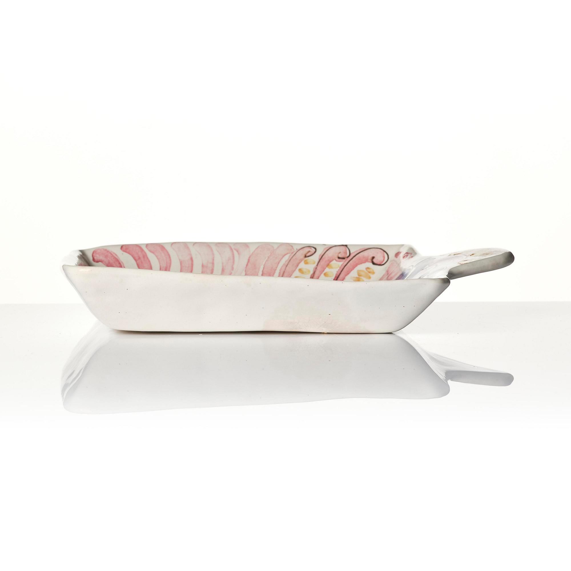 Birger Kaipiainen, a glazed ceramic dish, Arabia, Finland 1940s.