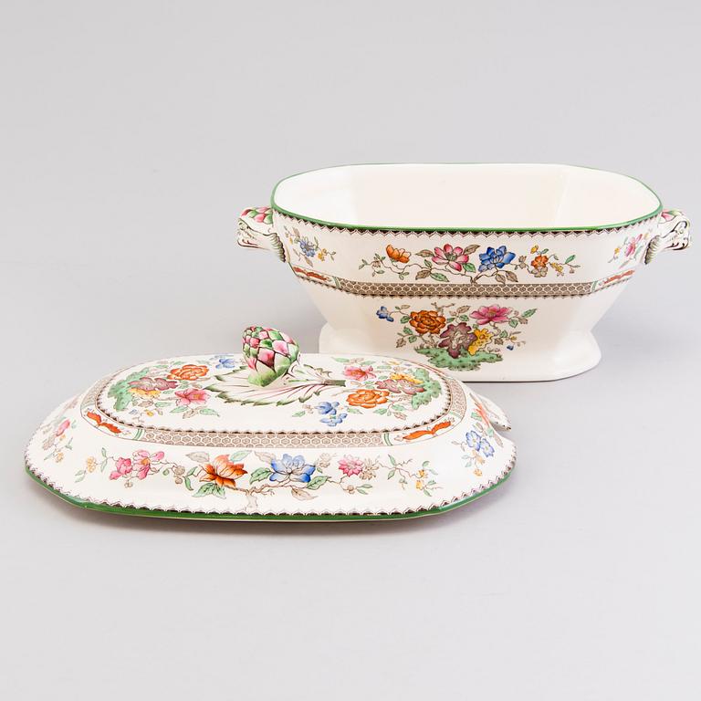 A 132-piece set of 'Chinese Rose' tableware, Copeland Spode, England 1930s.