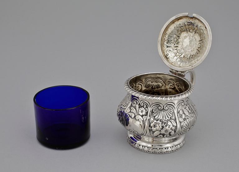 SENAPSKANNA, silver, London, England, 1825. Ca 197g, exkl insats.