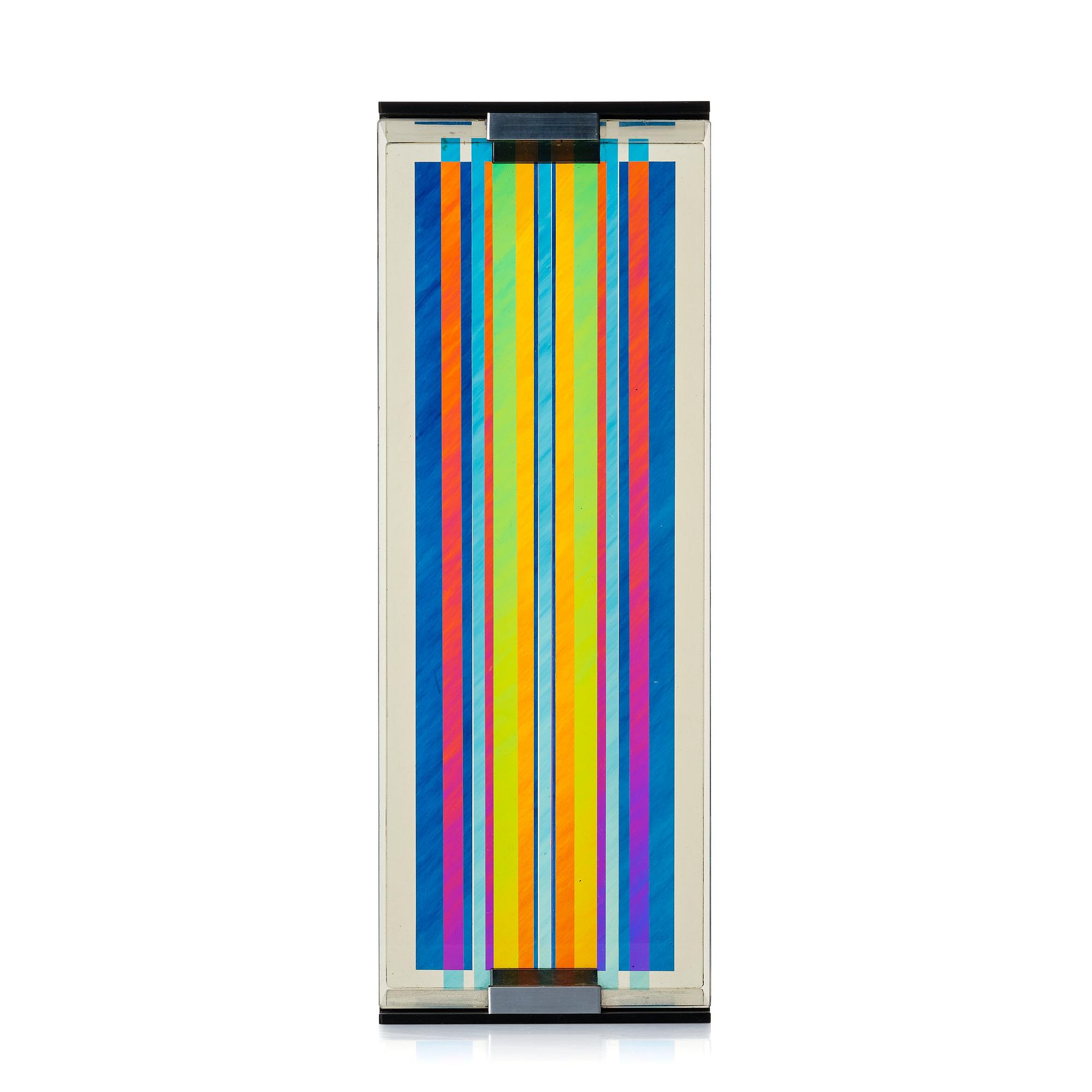Eric H Olson, "Optochromi".