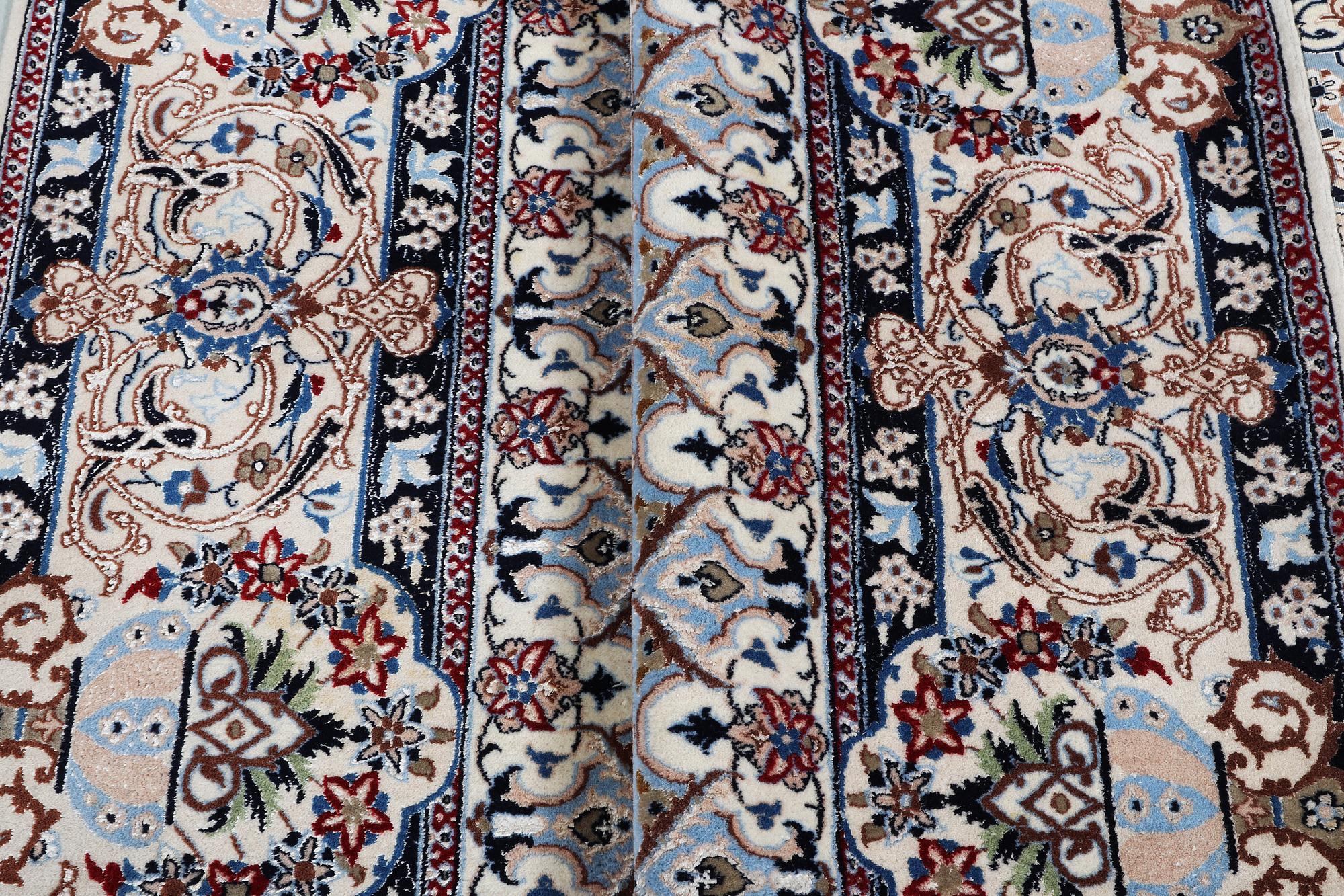 Matta, Nain part silk, 6 laa, ca. 303 x 184 cm.