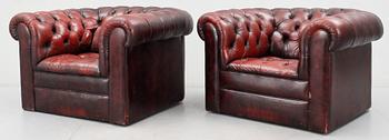 FÅTÖLJER, ett par, Chesterfieldtyp, 1900-talets slut.