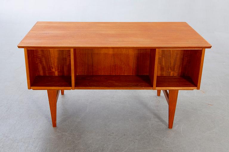Skrivbord, teak, 1960-tal.