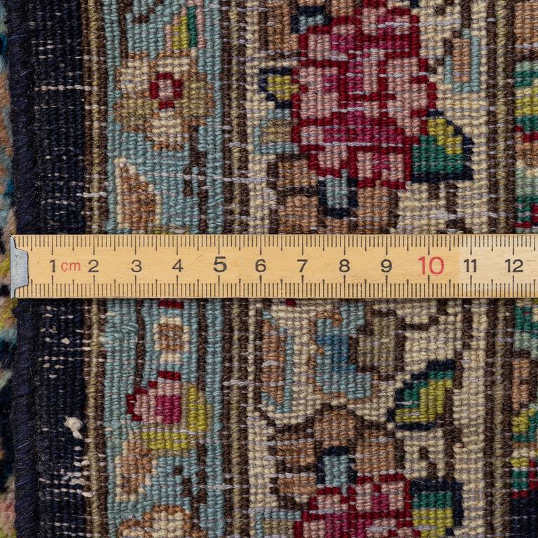 Carpet Kerman approx. 430 x 315 cm.