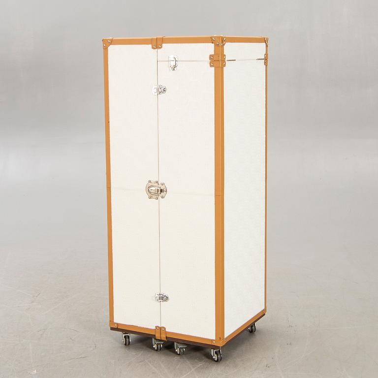 A 21st century leather trunk.