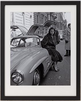 Per-Olow Anderson, 'Sophia Loren in Per-Olows MB 300 SL in Rome, 1954'.
