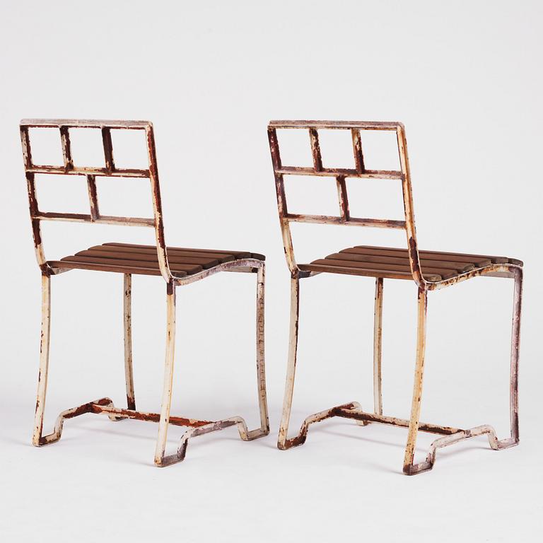 Carl Hörvik, a pair of garden chairs, possibly produced by Thulins vagnfabrik, Skillingaryd.