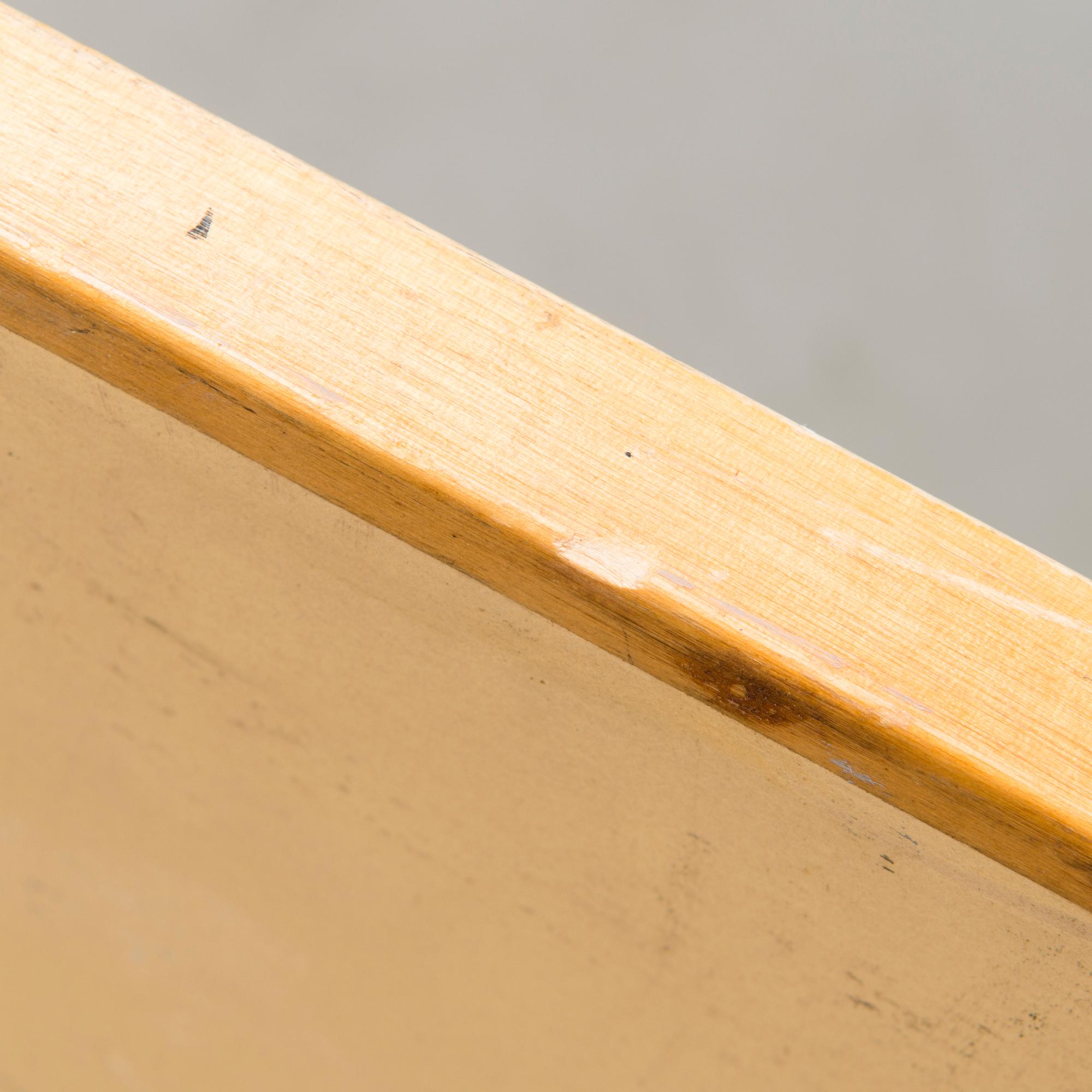 ALVAR AALTO, musta linoleum pöytälevy, 1960/1970-luku.