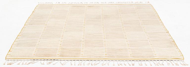 Barbro Nilsson, matta, "Gyllenrutan, ljus", reliefflossa, ca 219 x 204,5 cm, signerad AB MMF BN.