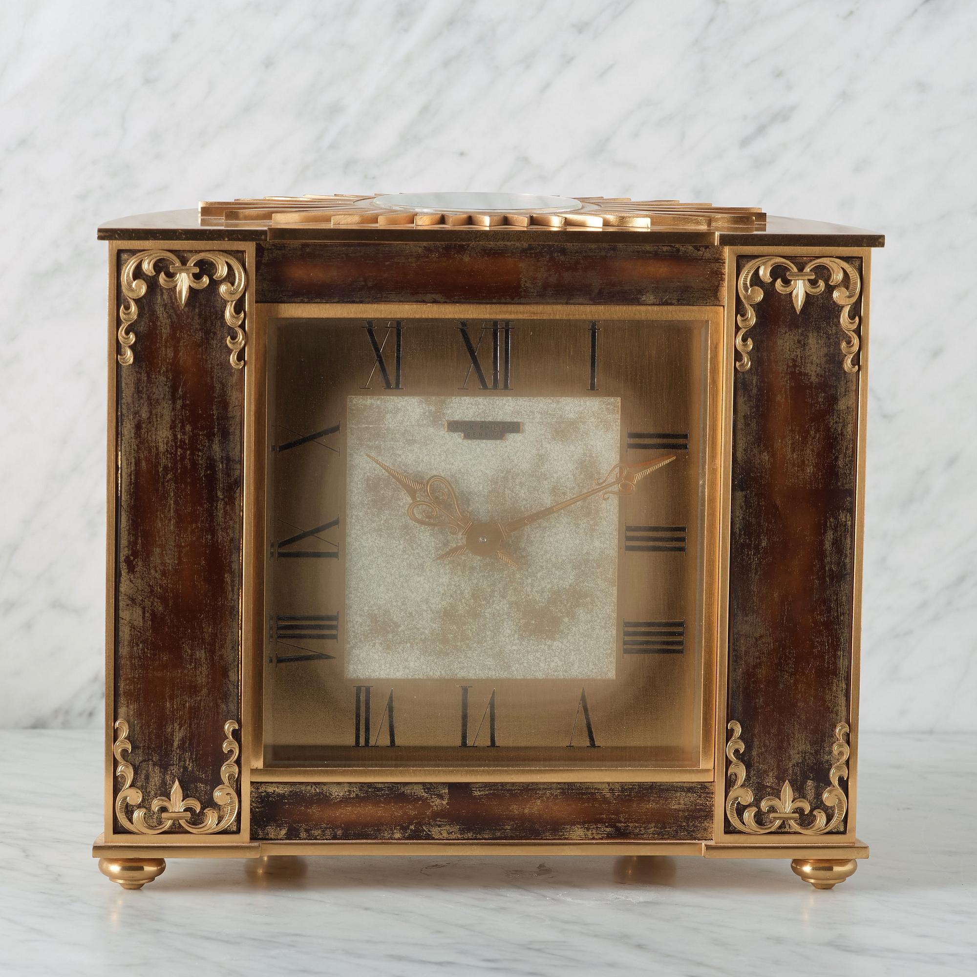 PATEK PHILIPPE, Genève, Demi-Lune Solar Pendulette, bordsur, 220 x 197 x 170 mm,