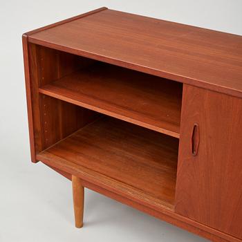 SIDEBOARD, Nils Jonsson, Troeds, 1900-talets andra hälft.